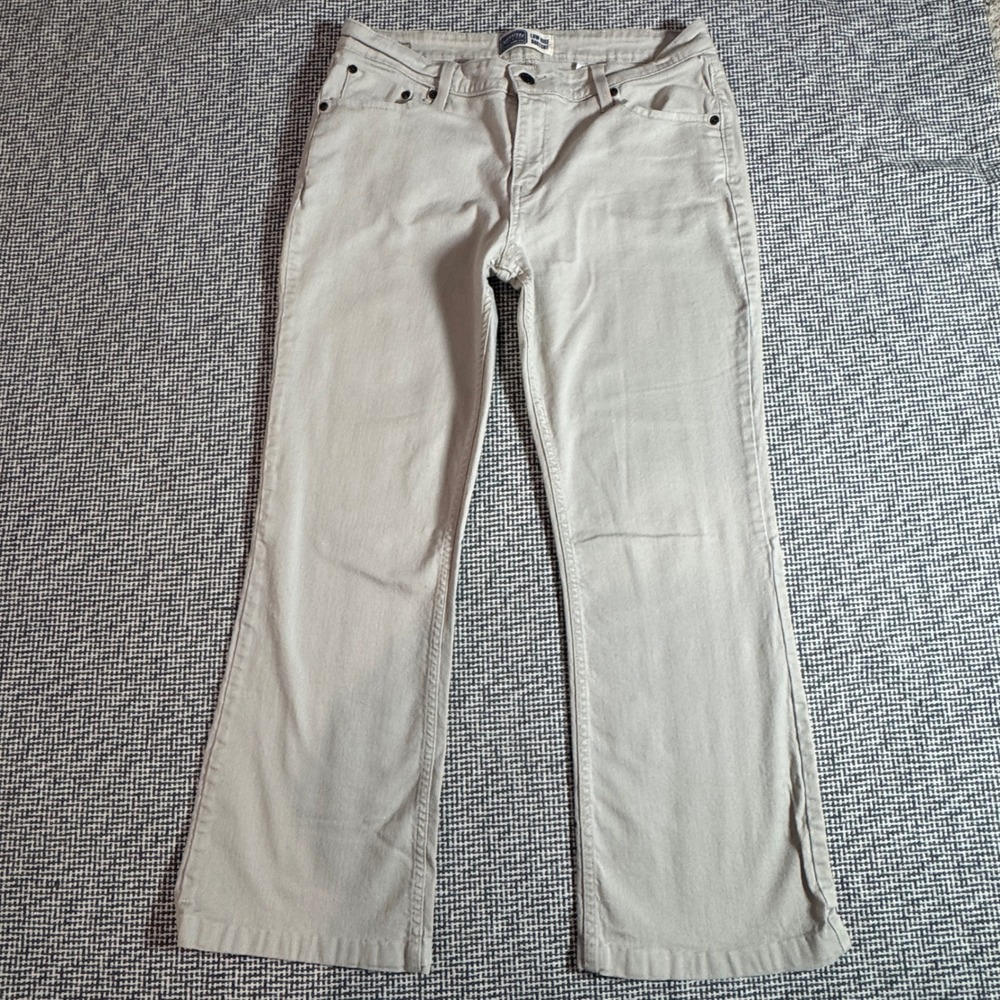 Signature Levi Strauss Low Rise Bootcut Khaki Pants Women 12 Short Tan Stretch